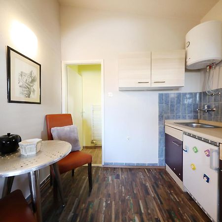 Villa Terracotta Studio 2 Starigrad Paklenica Exteriér fotografie